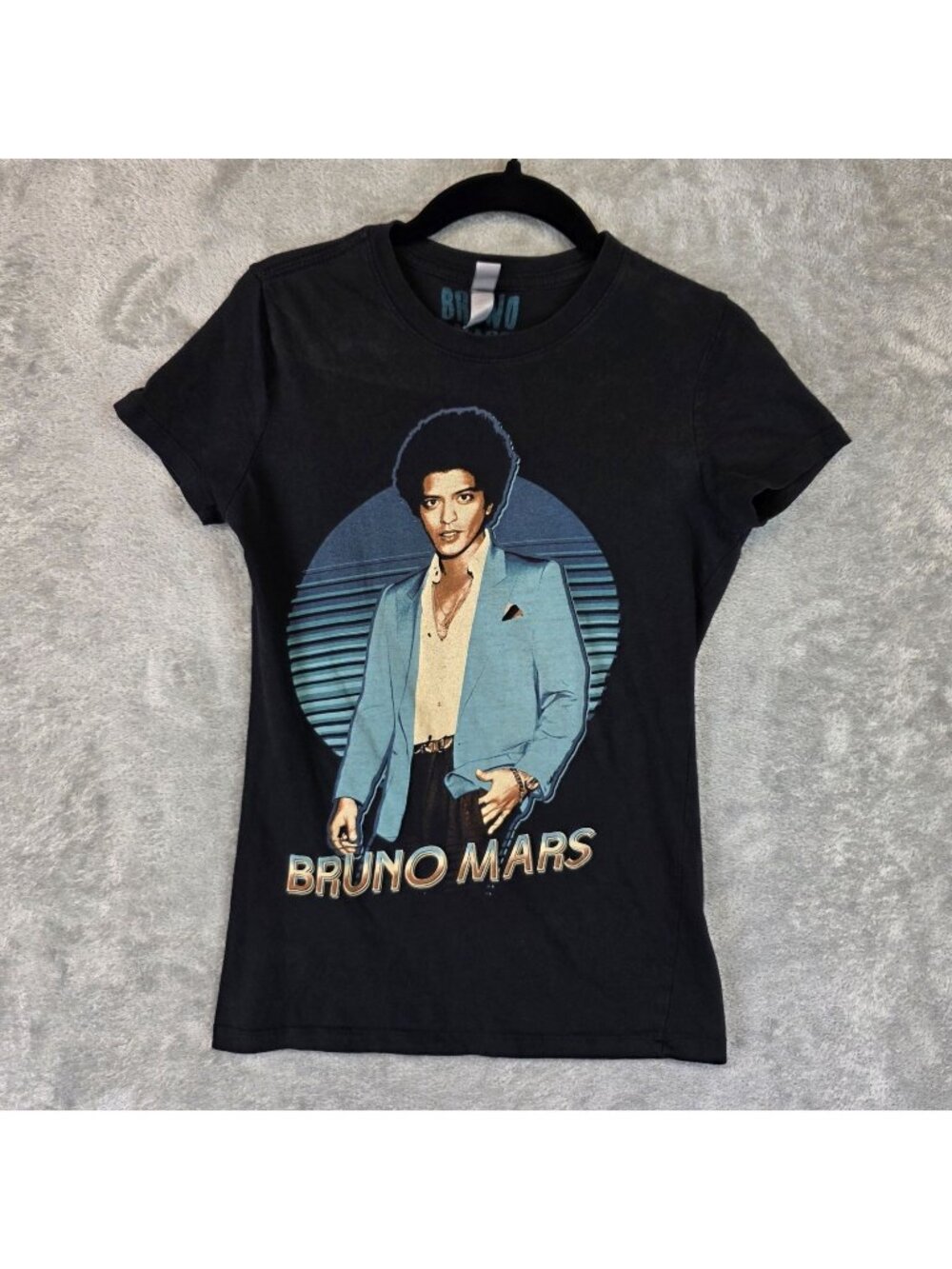 Bruno Mars T-Shirt Womens S Black Short Sleeve Moonshine Jungle Tour 2013